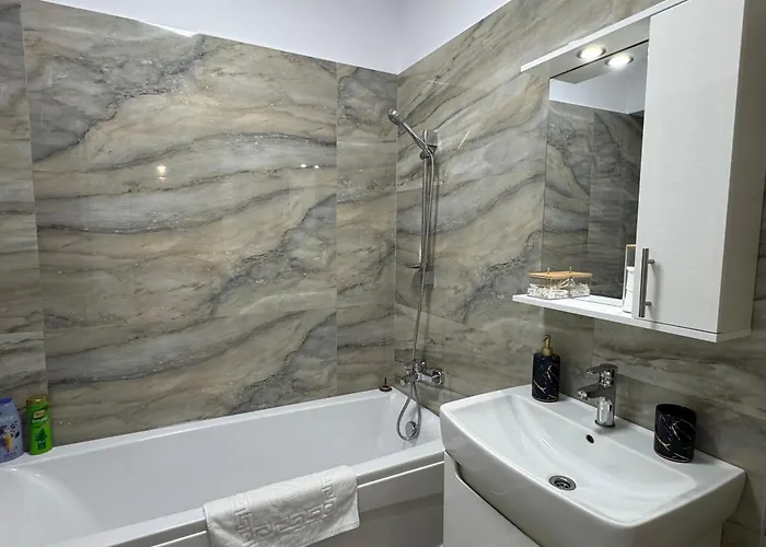 Alexa Deluxe At Address Rezidence With Parking